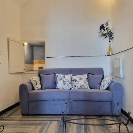 Casa Azzurra * 因佩里亚