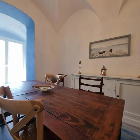 Casa Azzurra 因佩里亚